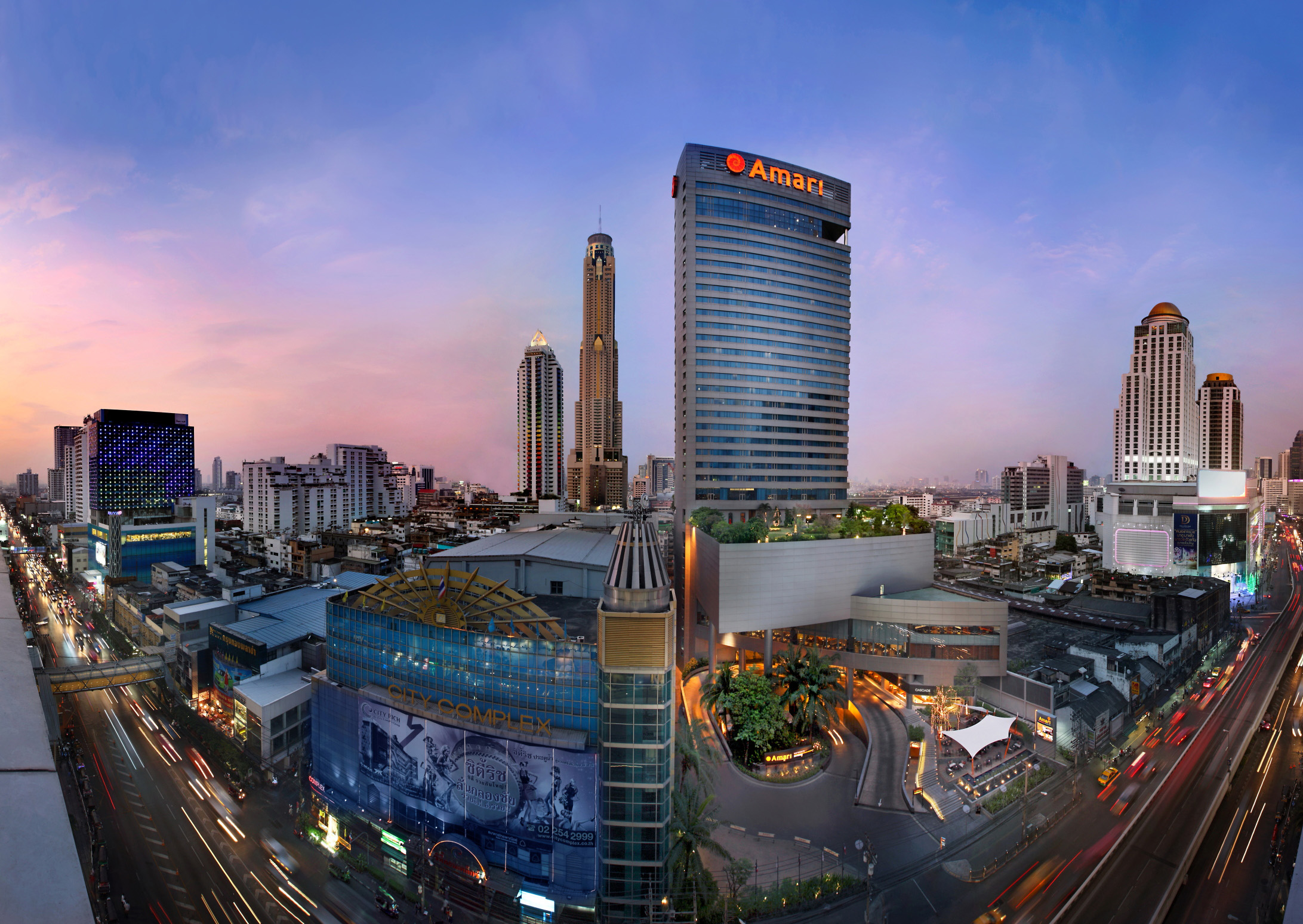 Самара бангкок. Амари ватергейт Бангкок. Отель Амари Бангкок. Банкок решепшен. Бангкок фото 2022.